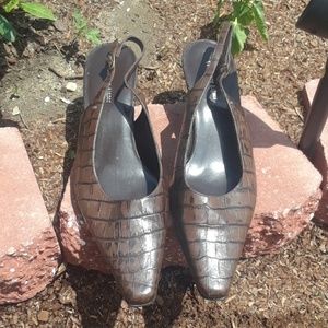 Etienne Aigner shoes